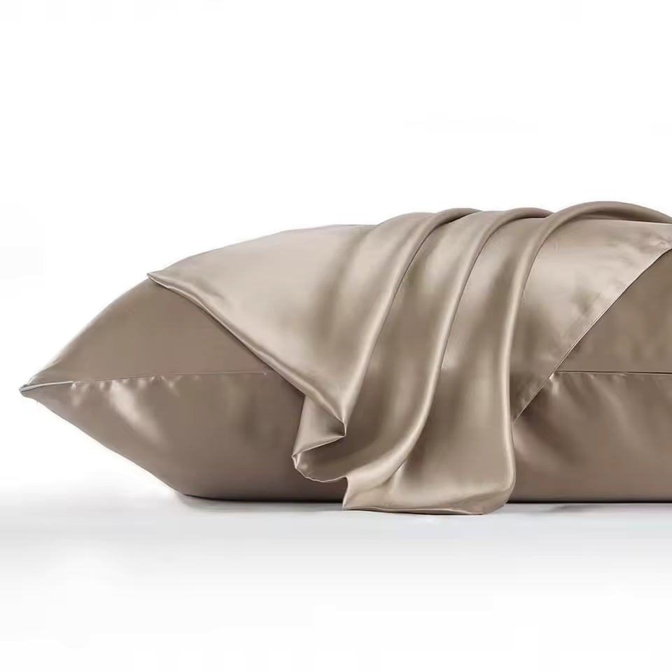 Silk pillowcase