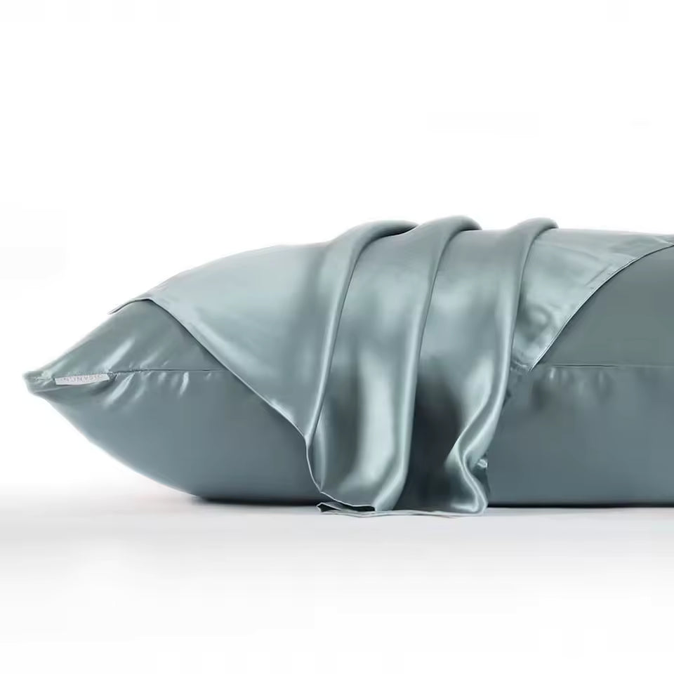 Silk pillowcase